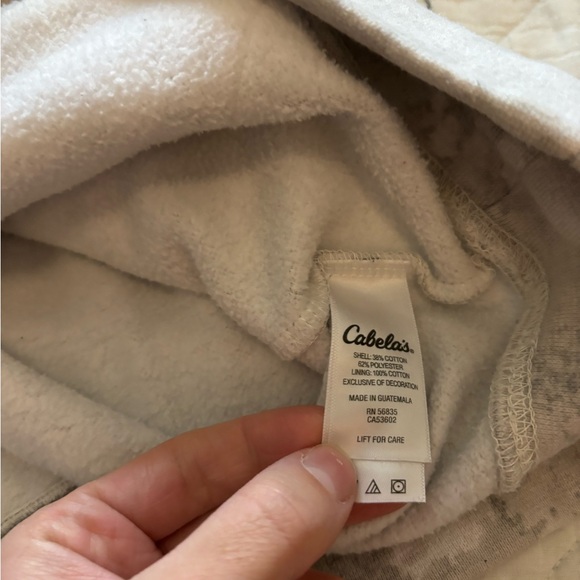 Cabelas camo hoodie - Picture 4 of 5
